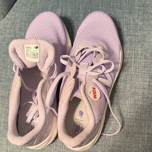 New Balance Light Purple Athletic Shoes
